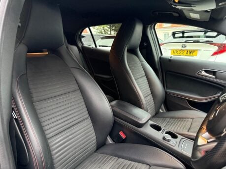 Mercedes-Benz GLA GLA 220 D 4MATIC AMG LINE 20