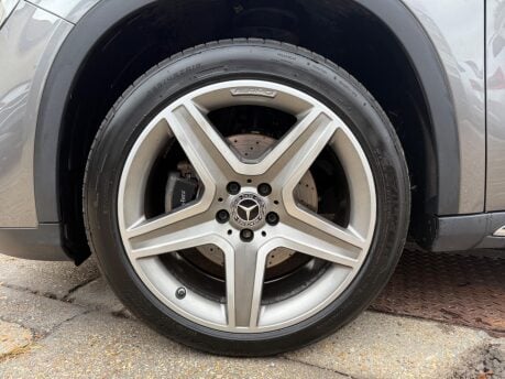Mercedes-Benz GLA GLA 220 D 4MATIC AMG LINE 15