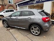 Mercedes-Benz GLA GLA 220 D 4MATIC AMG LINE 6
