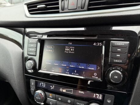 Nissan Qashqai DIG-T ACENTA PREMIUM 34