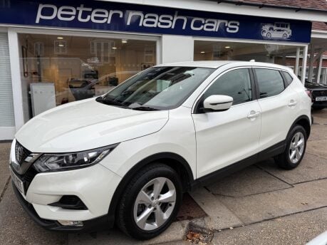 Nissan Qashqai DIG-T ACENTA PREMIUM 5