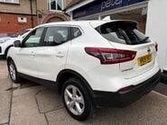 Nissan Qashqai DIG-T ACENTA PREMIUM 2