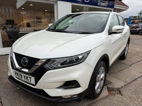 Nissan Qashqai DIG-T ACENTA PREMIUM 12