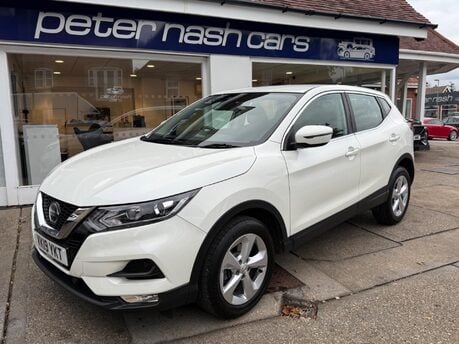 Nissan Qashqai DIG-T ACENTA PREMIUM