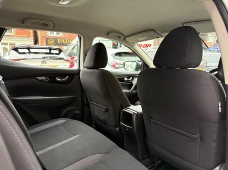 Nissan Qashqai DIG-T ACENTA PREMIUM 19