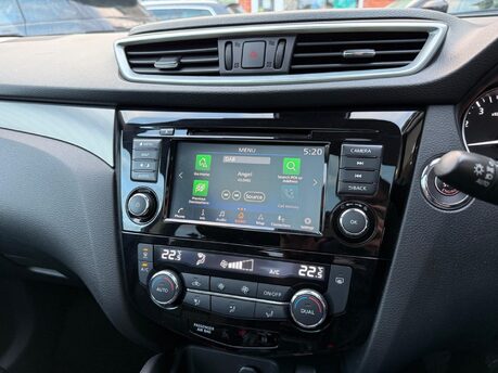 Nissan Qashqai 1.3 DIG-T N-Motion Euro 6 (s/s) 5dr 26