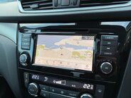 Nissan Qashqai 1.3 DIG-T N-Motion Euro 6 (s/s) 5dr 27