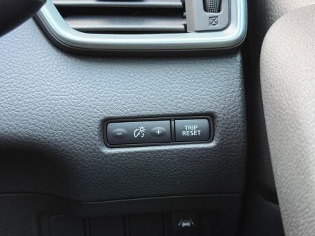 Nissan Qashqai 1.3 DIG-T N-Motion Euro 6 (s/s) 5dr 38