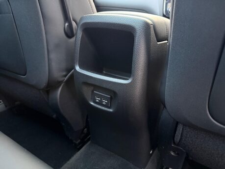 Nissan Qashqai 1.3 DIG-T N-Motion Euro 6 (s/s) 5dr 15