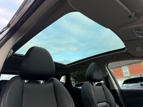 Nissan Qashqai 1.3 DIG-T N-Motion Euro 6 (s/s) 5dr 39