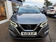 Nissan Qashqai 1.3 DIG-T N-Motion Euro 6 (s/s) 5dr 9