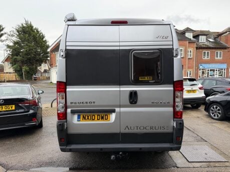 Autocruise Alto Navigate to images Peugeot Boxer 2.2 HDi 335 L3 H2 4dr 8