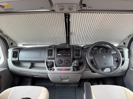 Autocruise Alto Navigate to images Peugeot Boxer 2.2 HDi 335 L3 H2 4dr 26
