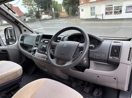 Autocruise Alto Navigate to images Peugeot Boxer 2.2 HDi 335 L3 H2 4dr 20