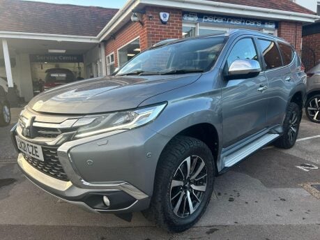 Mitsubishi Shogun Sport DI-D 4 5
