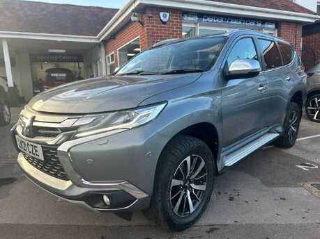 Mitsubishi Shogun Sport DI-D 4 5