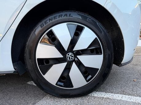 Volkswagen ID.3 Pro Performance 58kWh Life Auto 5dr 17