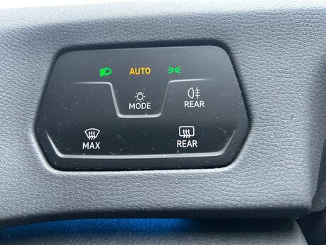 Volkswagen ID.3 Pro Performance 58kWh Life Auto 5dr 40