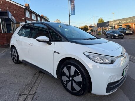 Volkswagen ID.3 Pro Performance 58kWh Life Auto 5dr 12