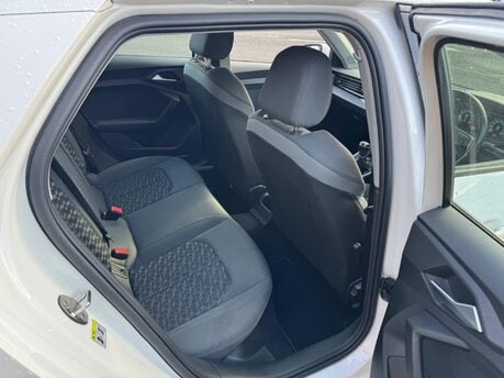 Audi A1 1.0 TFSI 30 Sport Sportback Euro 6 (s/s) 5dr 16