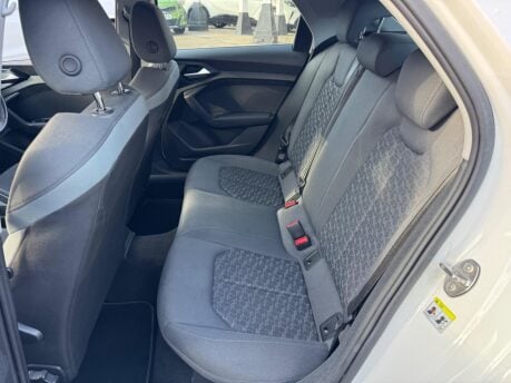 Audi A1 1.0 TFSI 30 Sport Sportback Euro 6 (s/s) 5dr 14