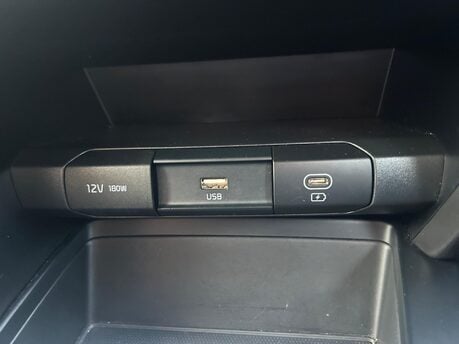 Kia Xceed 1.5 T-GDi 2 Euro 6 (s/s) 5dr 32