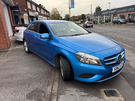 Mercedes-Benz A Class A180 BLUEEFFICIENCY SE 11