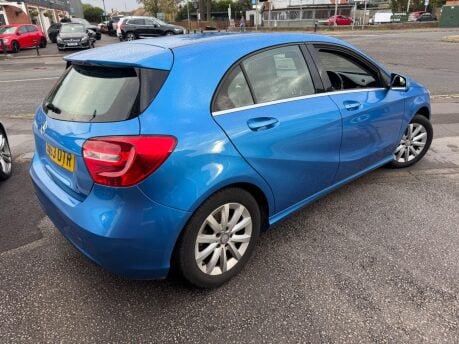 Mercedes-Benz A Class A180 BLUEEFFICIENCY SE 7