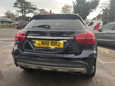 Mercedes-Benz GLA GLA 220 D 4MATIC AMG LINE PREMIUM 6