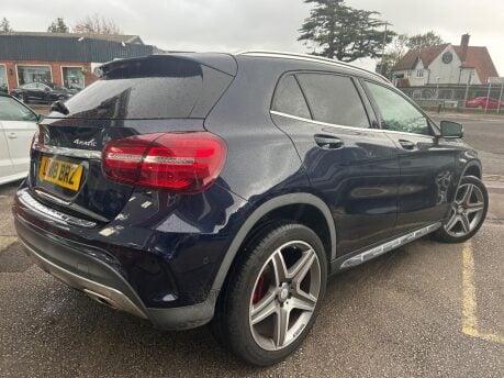 Mercedes-Benz GLA GLA 220 D 4MATIC AMG LINE PREMIUM 7