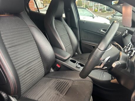 Mercedes-Benz GLA GLA 220 D 4MATIC AMG LINE PREMIUM 15