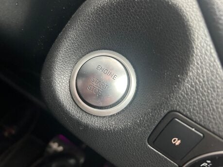 Mercedes-Benz GLA GLA 220 D 4MATIC AMG LINE PREMIUM 26