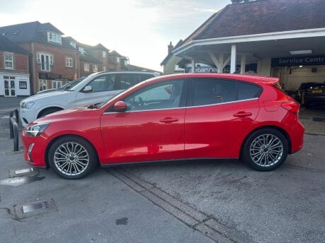 Ford Focus 1.0T EcoBoost MHEV Titanium X Edition Euro 6 (s/s) 5dr 3