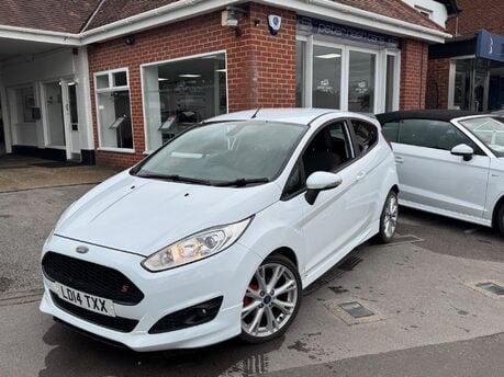 Ford Fiesta 1.0T EcoBoost Zetec S Euro 5 (s/s) 3dr 1