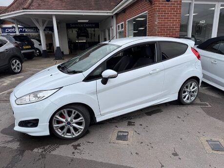 Ford Fiesta 1.0T EcoBoost Zetec S Euro 5 (s/s) 3dr 2