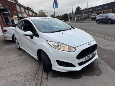 Ford Fiesta 1.0T EcoBoost Zetec S Euro 5 (s/s) 3dr 11