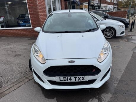 Ford Fiesta 1.0T EcoBoost Zetec S Euro 5 (s/s) 3dr 12