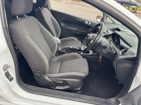 Ford Fiesta 1.0T EcoBoost Zetec S Euro 5 (s/s) 3dr 16