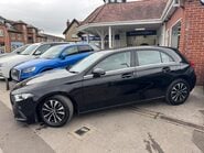 Mercedes-Benz A Class 1.3 A180 SE 7G-DCT Euro 6 (s/s) 5dr 2