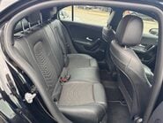 Mercedes-Benz A Class 1.3 A180 SE 7G-DCT Euro 6 (s/s) 5dr 14