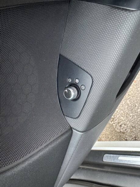 Audi TT 2.0 TDI S line quattro Euro 5 3dr 19