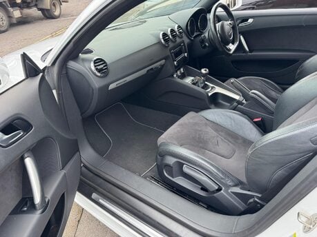 Audi TT 2.0 TDI S line quattro Euro 5 3dr 14