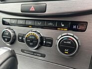 Volkswagen Passat 2.0 TDI BlueMotion Tech Highline DSG Euro 5 (s/s) 5dr 22