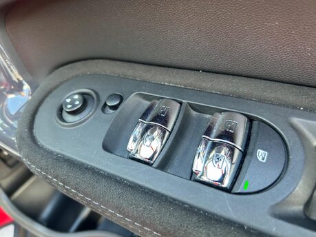 Mini Countryman 1.5 7.6kWh Cooper S E Auto ALL4 Euro 6 (s/s) 5dr 36