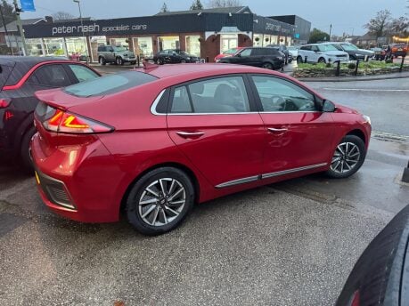 Hyundai IONIQ 38.3kWh Premium EV Auto 5dr 8