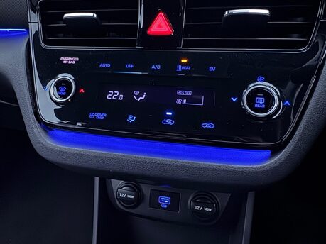 Hyundai IONIQ 38.3kWh Premium EV Auto 5dr 22