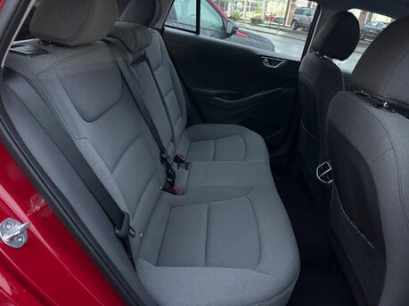 Hyundai IONIQ 38.3kWh Premium EV Auto 5dr 16