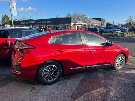 Hyundai IONIQ 38.3kWh Premium EV Auto 5dr 8