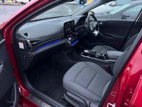 Hyundai IONIQ 38.3kWh Premium EV Auto 5dr 10