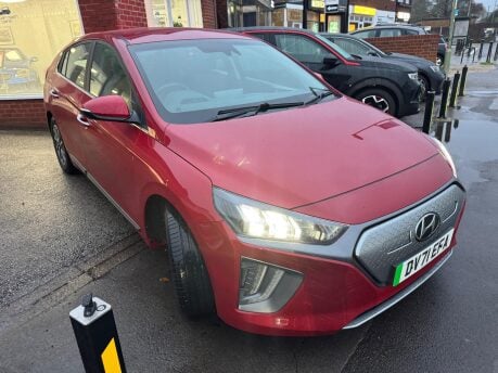 Hyundai IONIQ 38.3kWh Premium EV Auto 5dr 9